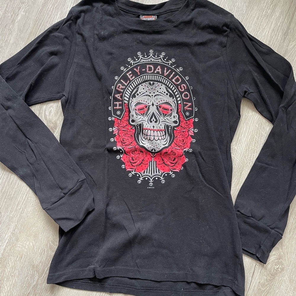 Harley-Davidson Black and Red Long Sleeve Skull Tee